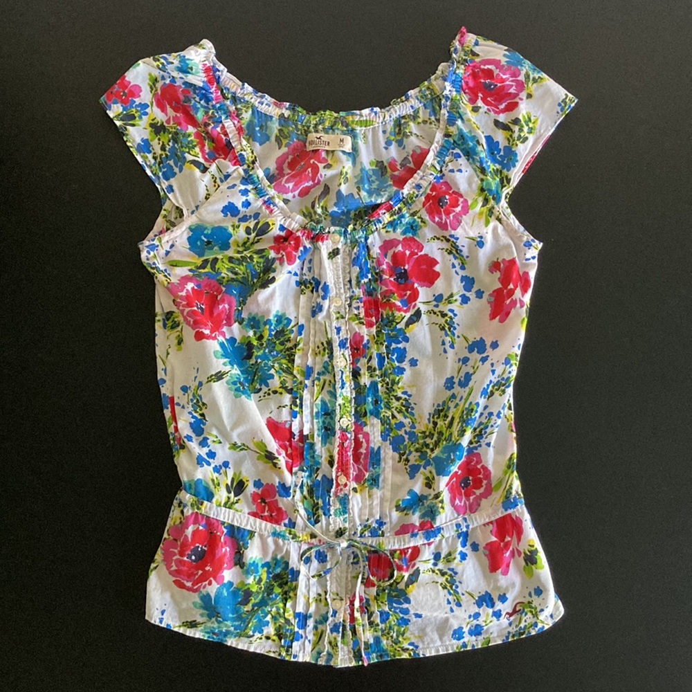 Hollister Floral Top